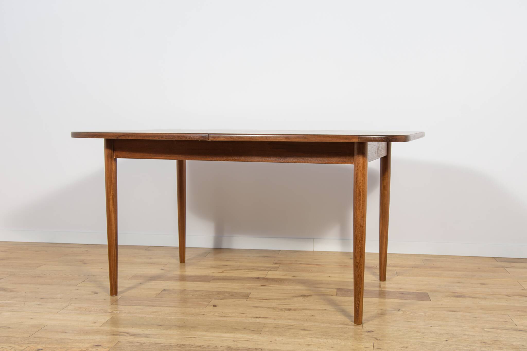 Mid-century modern teak extendable dining table from G-Plan, United Kingdom, 1960s