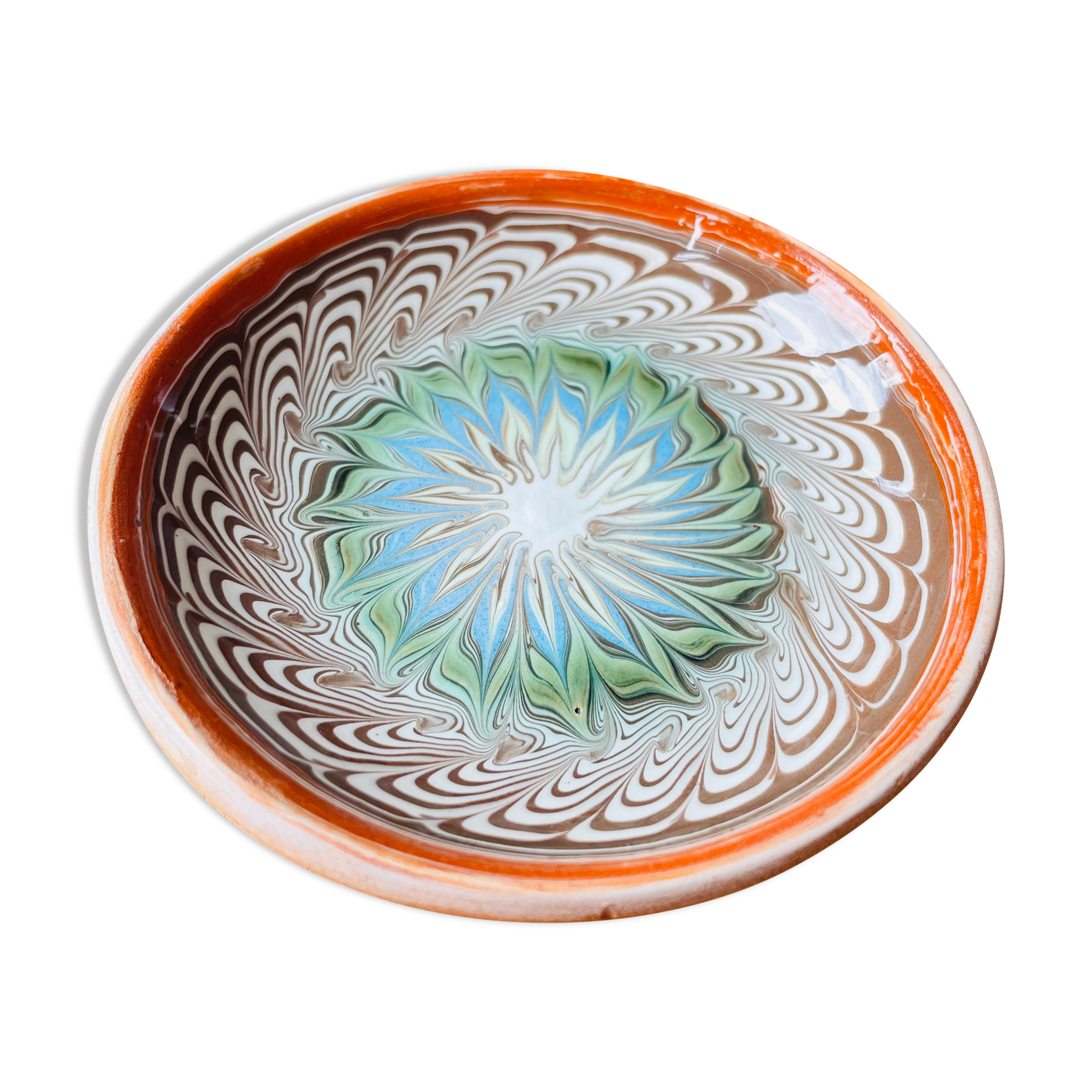 Romanian handicraft ceramic plate
