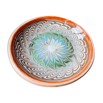 Romanian handicraft ceramic plate