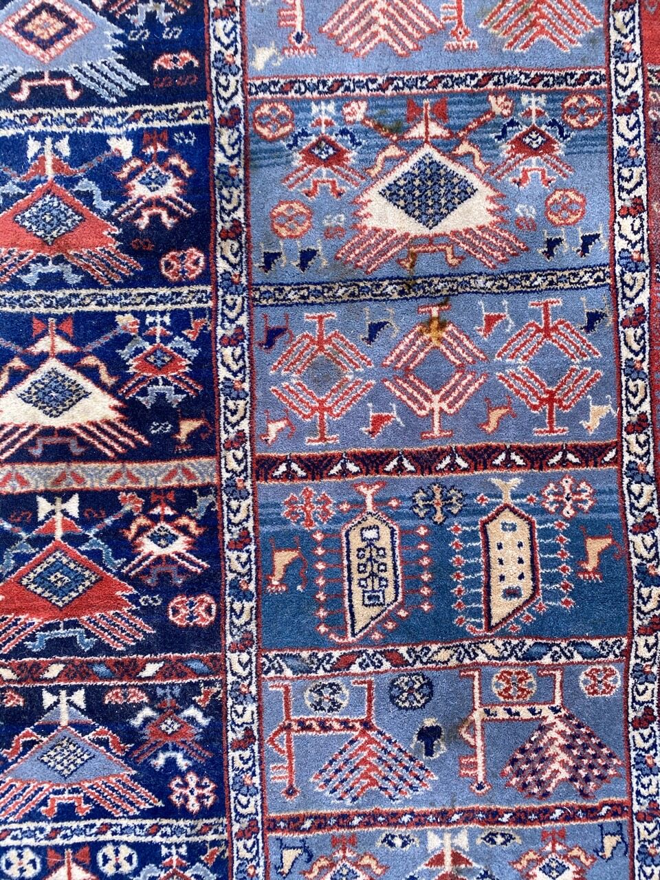 Persian-style mechanical carpet 178x194 cm