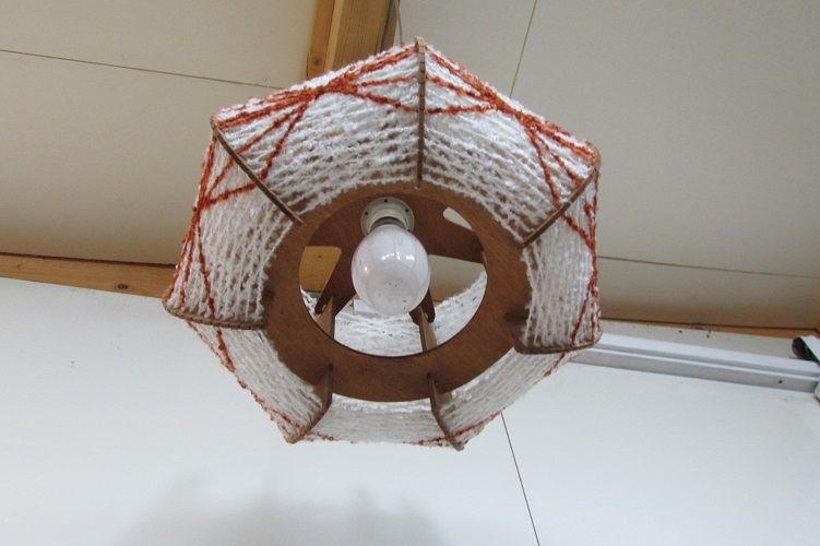 Scandinavian hanging lamp, wood and stretched wire, 1960s