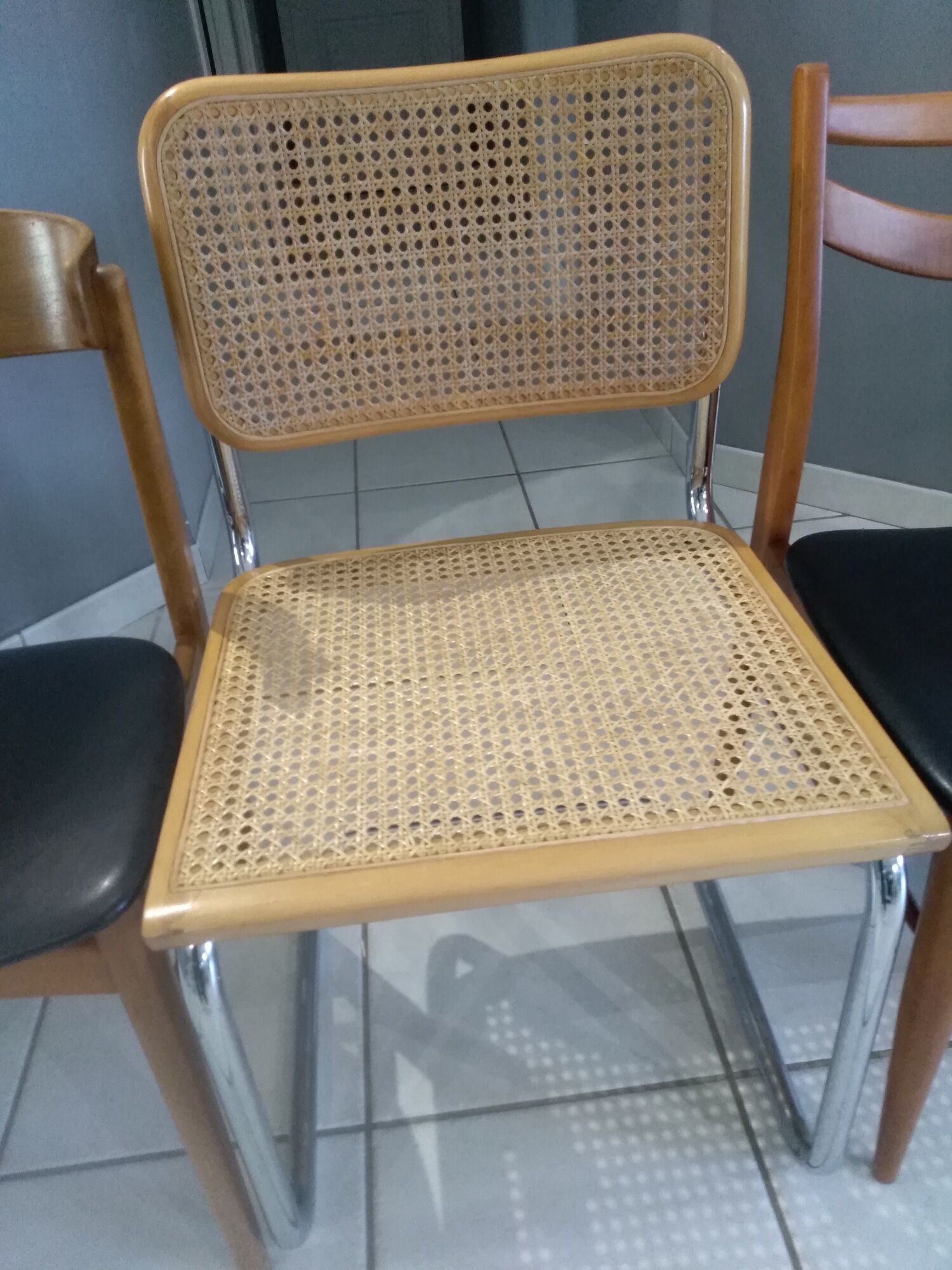 Lot of 6 mismatched chairs Breuer, Baumann