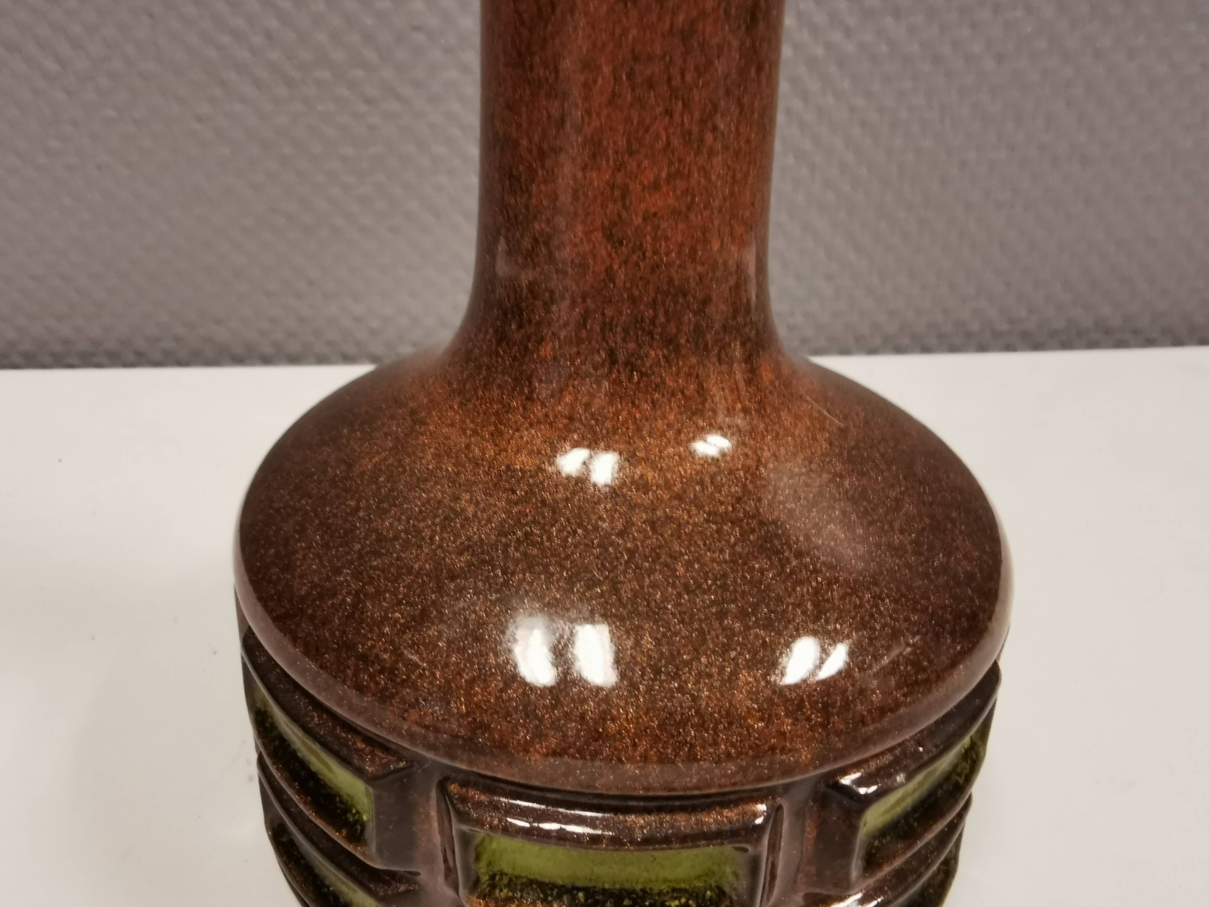 Ceramic/stoneware table lamp, Danish from the 1970s-1980s, earth and green colors