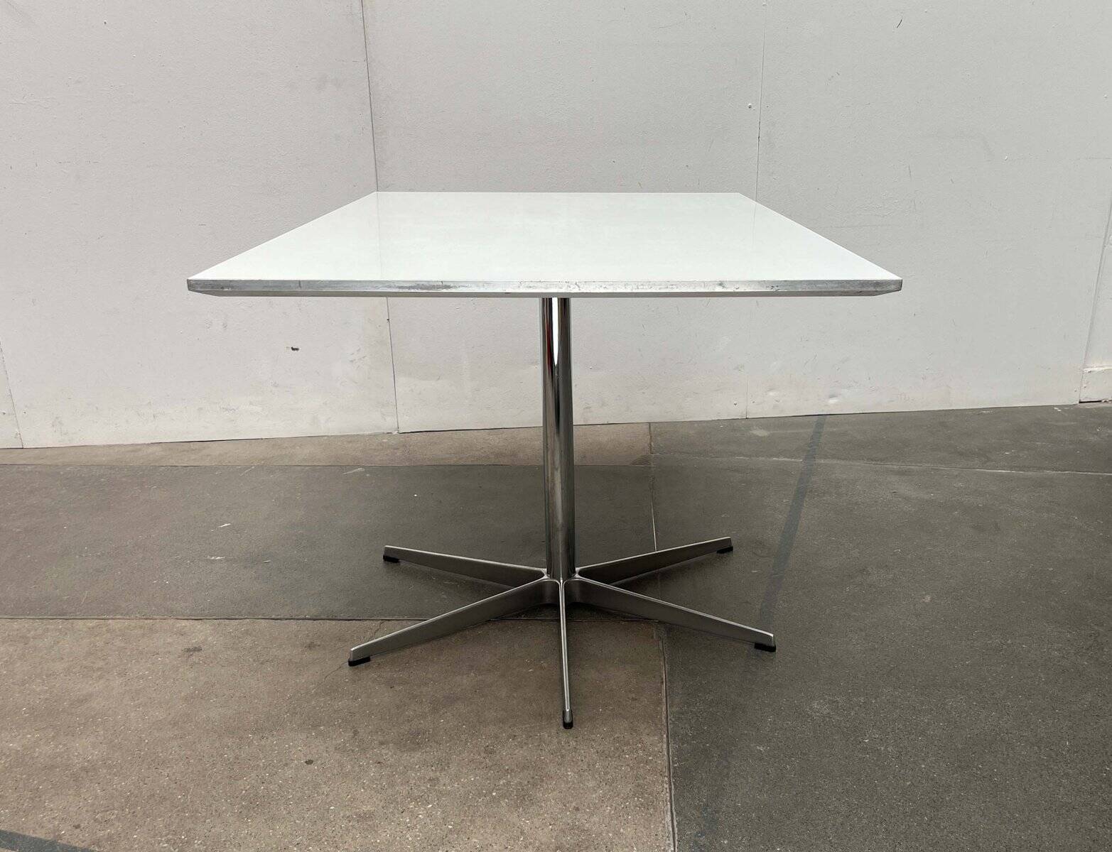 Mid-Century Modern Danish Minimalist Table by Piet Hein, Bruno Mathsson, Arne Jacobsen for Fritz Hansen, 1980s, 1984