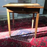 Walnut table XIXth