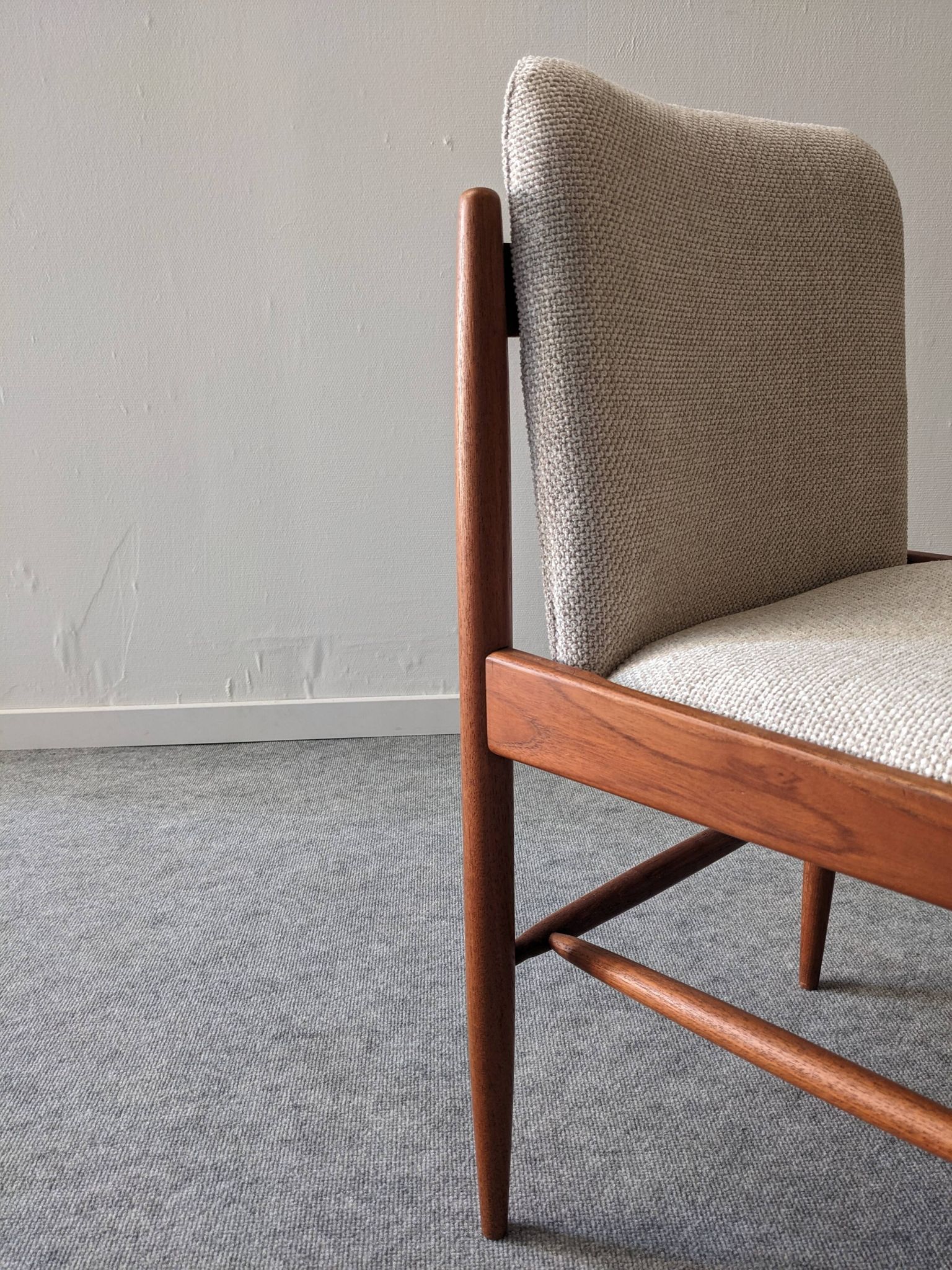 Série de 4 chaises scandinaves en teck, Danemark vers 1960