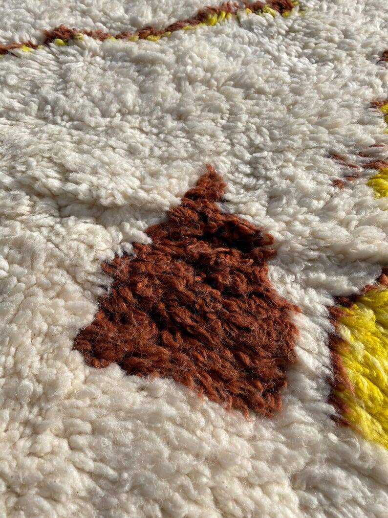 Traditional handmade Berber carpet 250cmx150cm