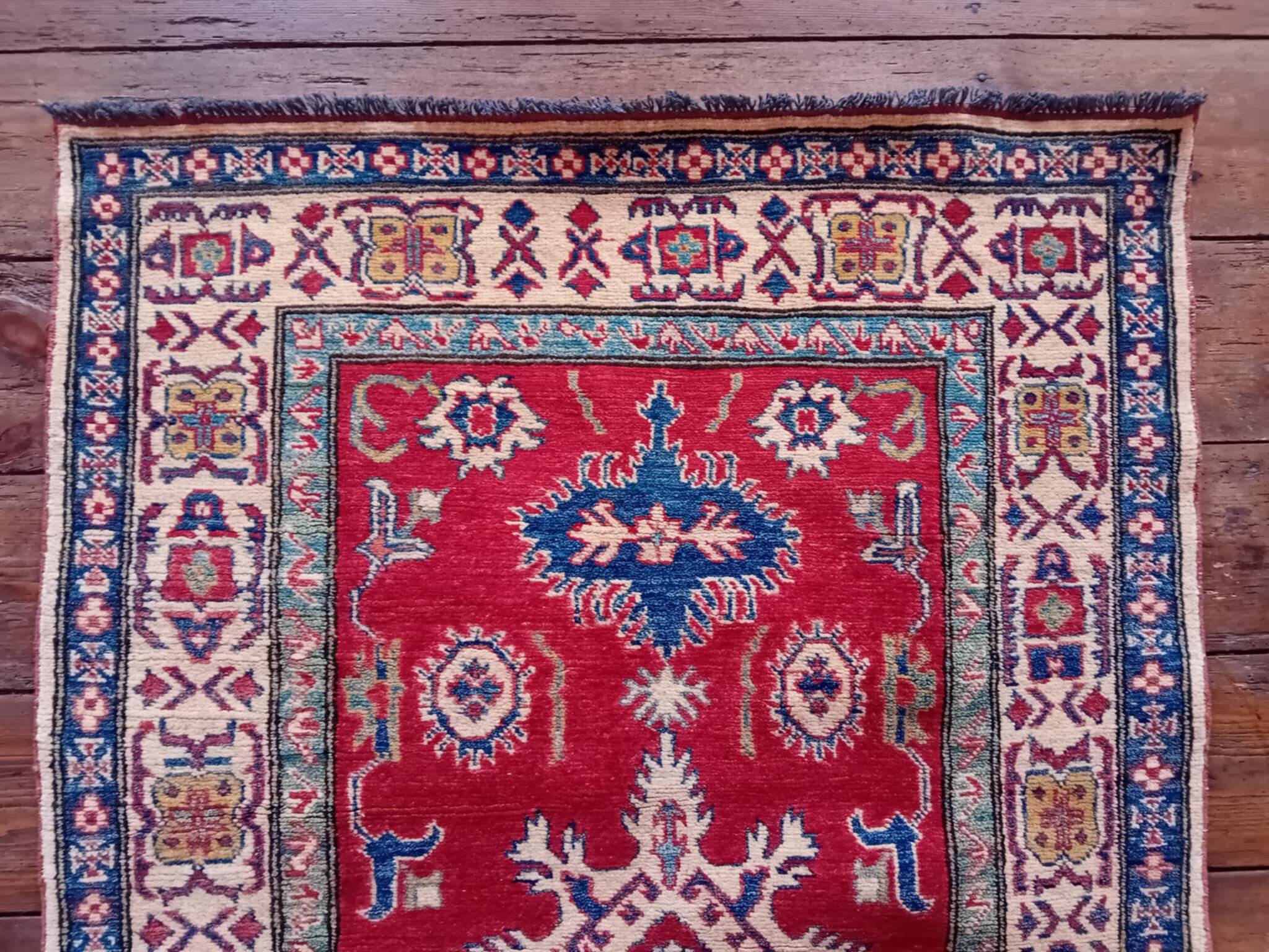 Handmade Pakistani Kazak Rug 149x107cm