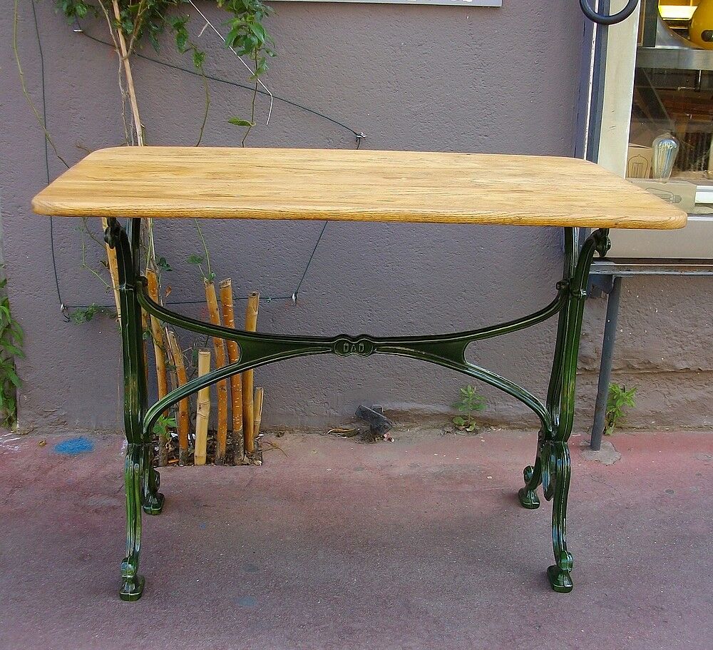 Beau Gueridon De Bistrot 4 Personnes Pietement Emaille Selency