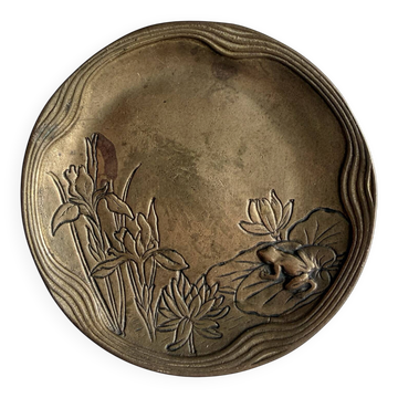 Plat en laiton autrichien vintage, grenouille sur nénuphar, art nouveau, anneau Jugendstil.