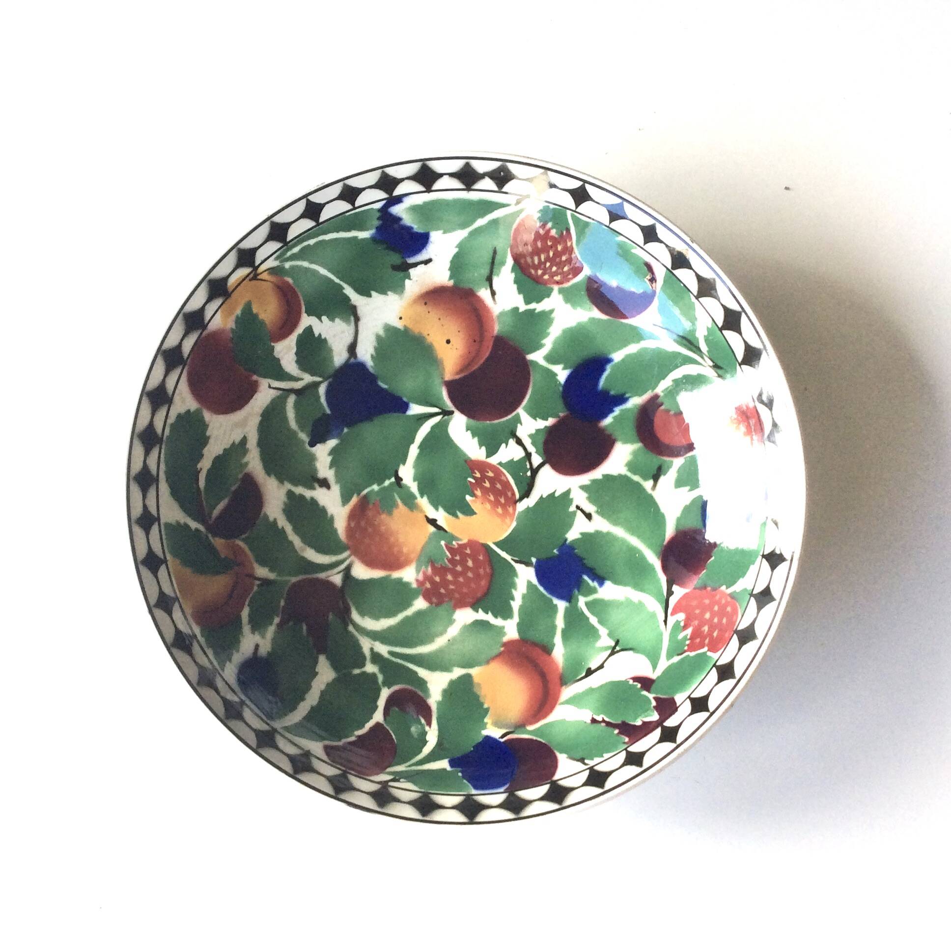 Grand plat à fruits VILLEROY et BOCH. Années 30