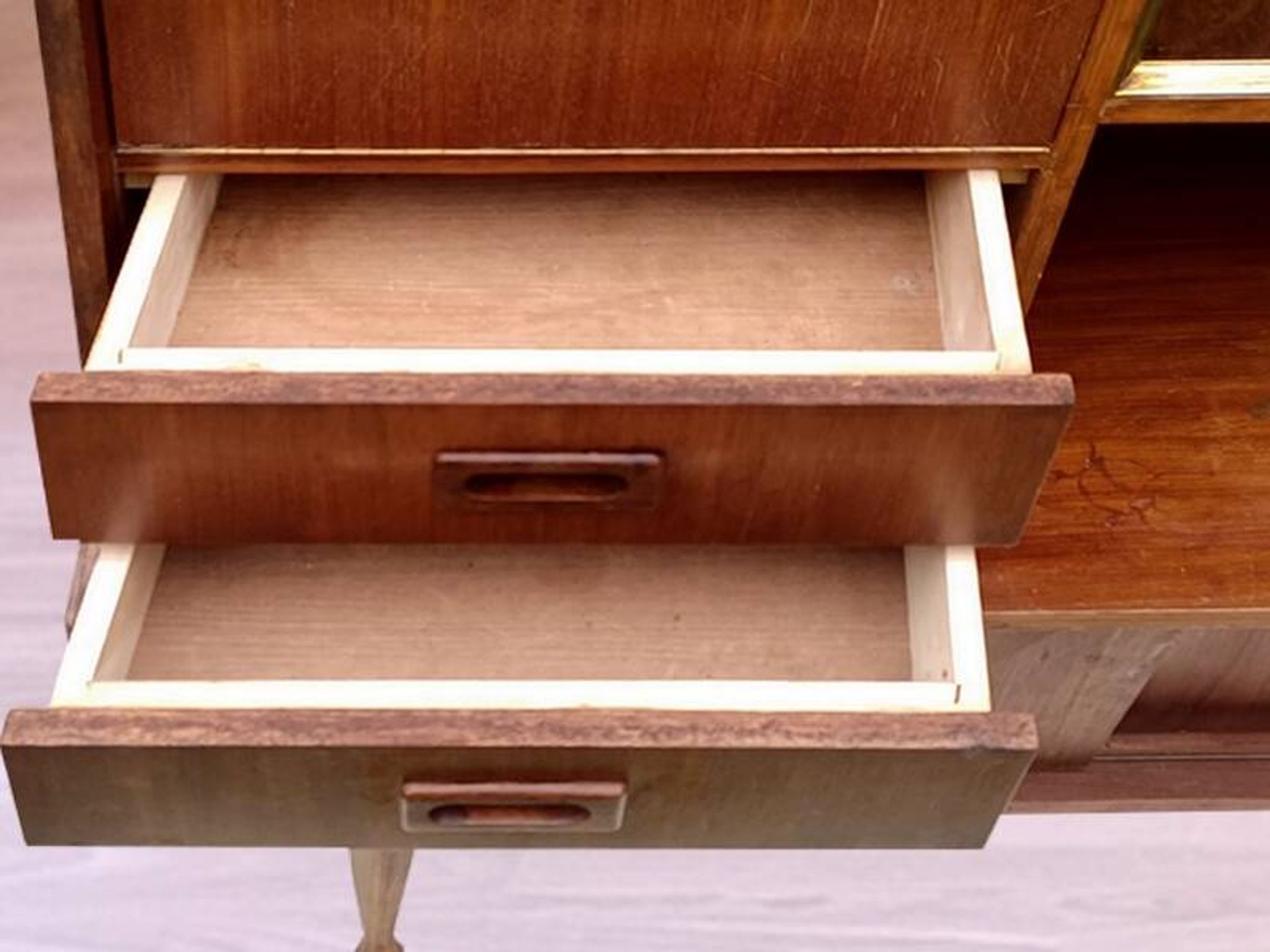 Buffet bar scandinave vintage années 60 teck