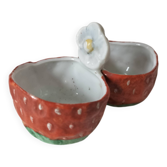 Vintage strawberry salt and pepper shakers in majolica.