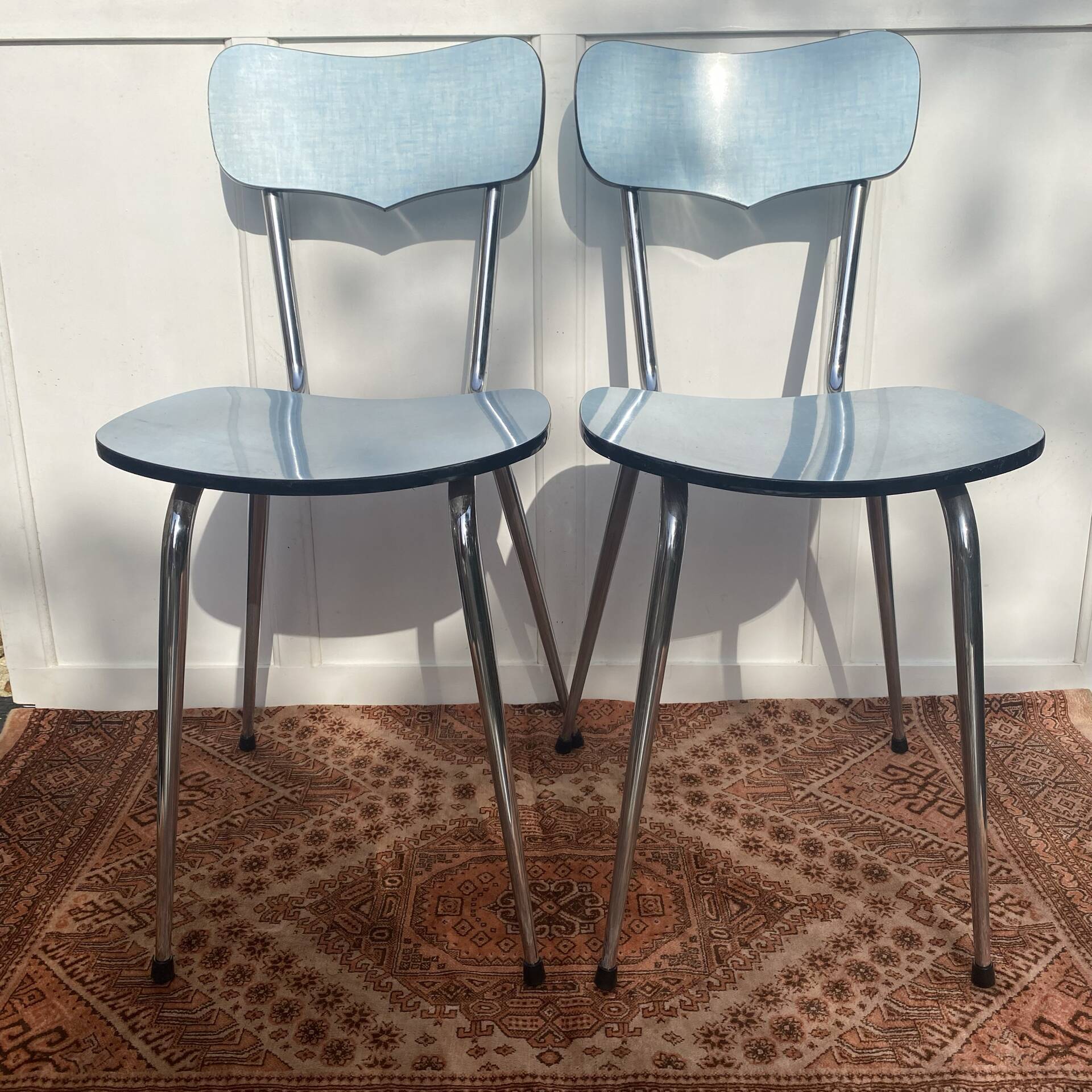 Chaises de cuisine années 60 , Formica et chrome