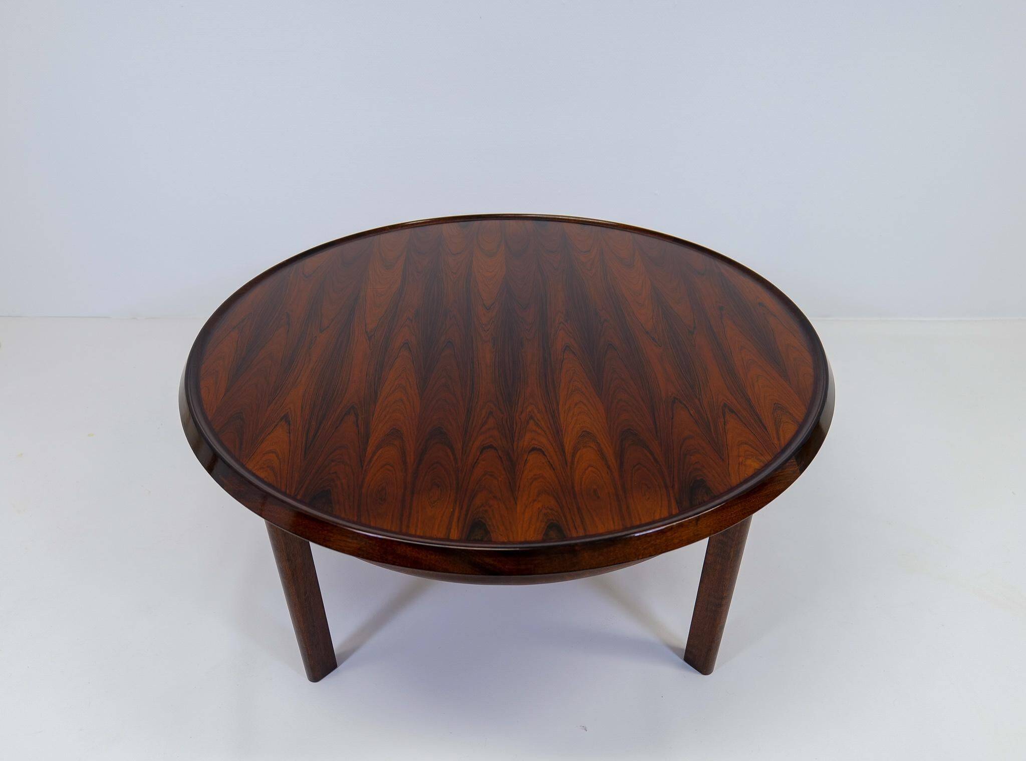Mid-century rosewood coffee table "Bellis" Torbjörn Afdal Norway