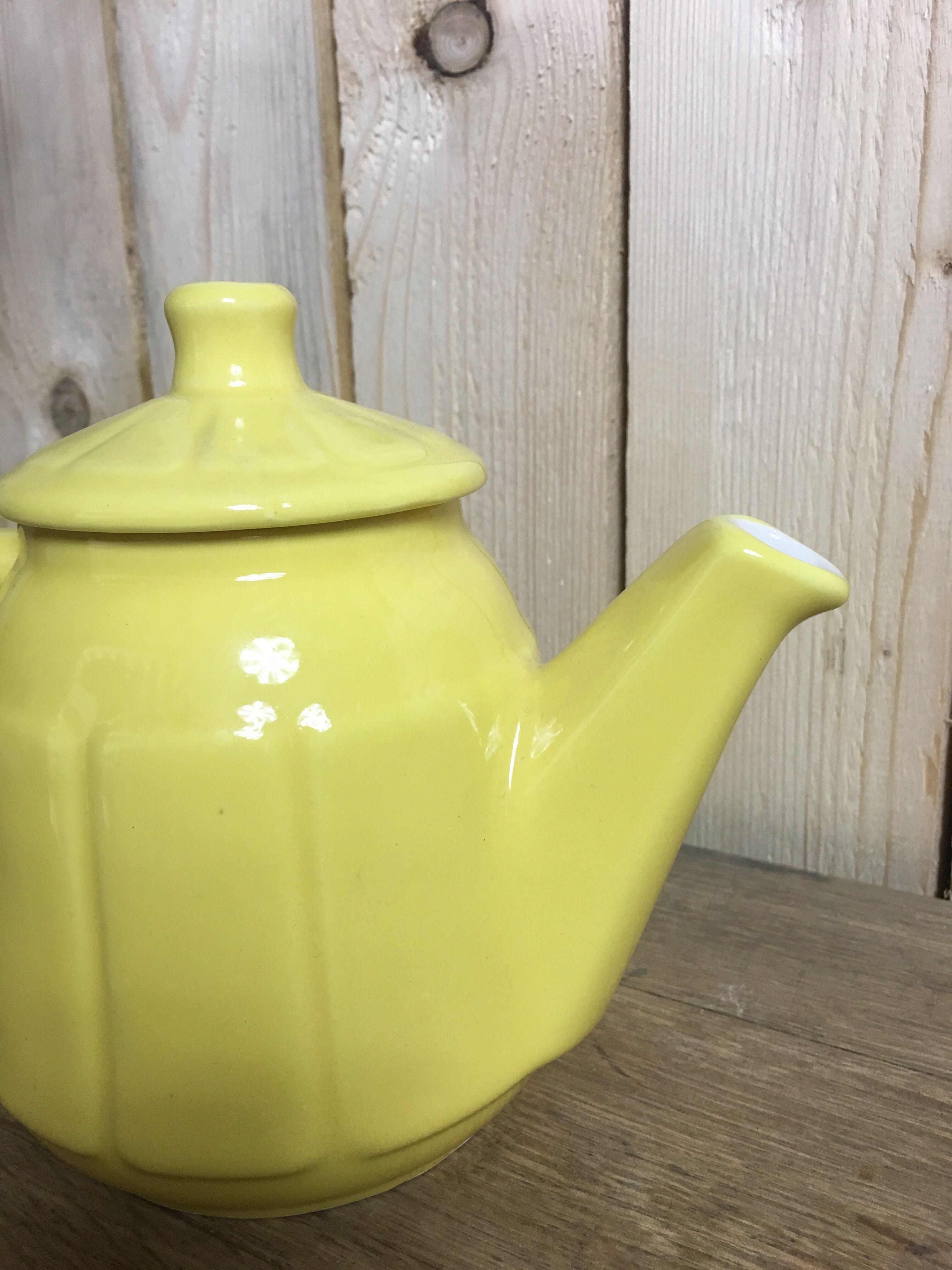 Vintage teapot digoin