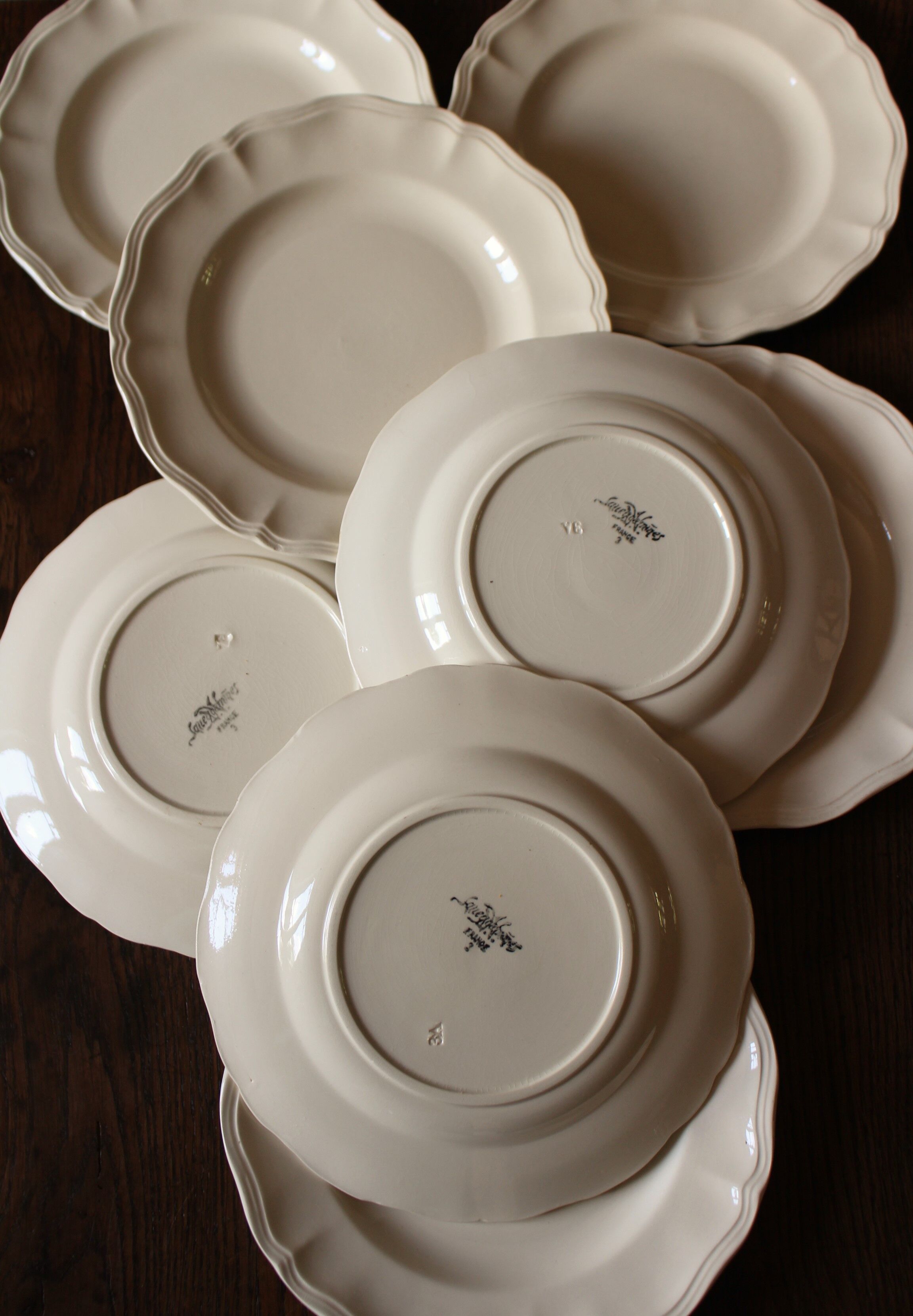 Lot 8 flat plates unbleached earthenware Sarreguemines