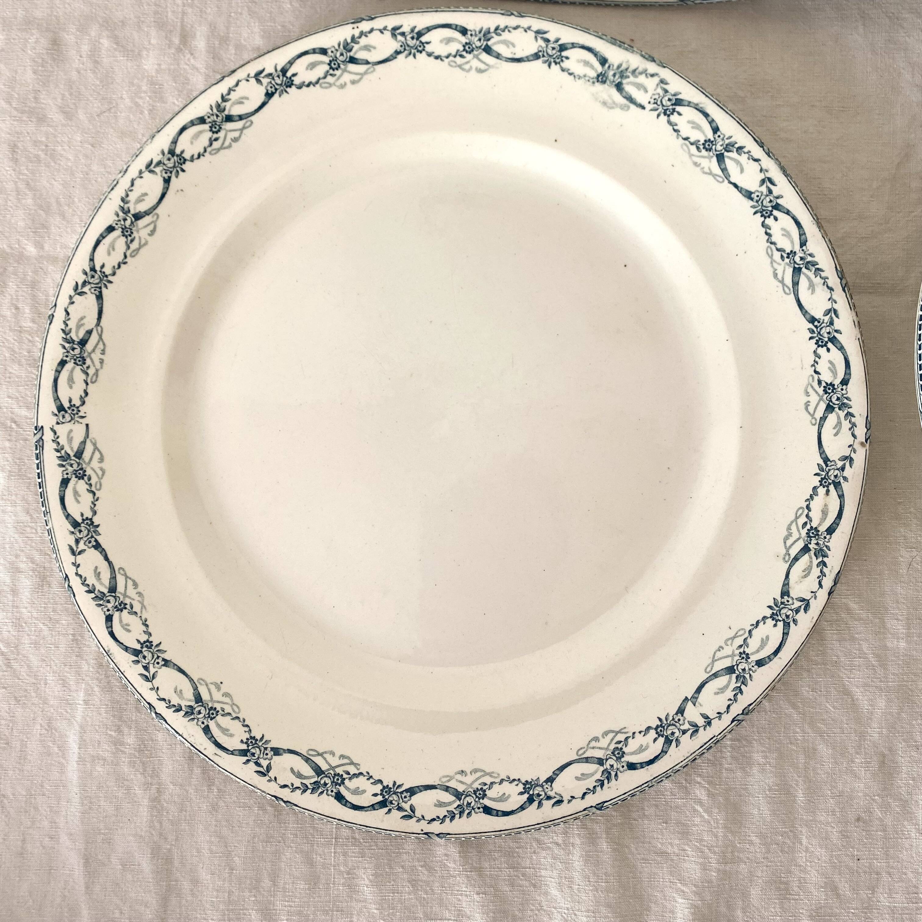 Set of ironstone dishes Salins France Régamier