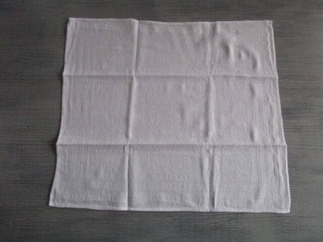 Old damask tablecloth 220x130cm + 8 napkins