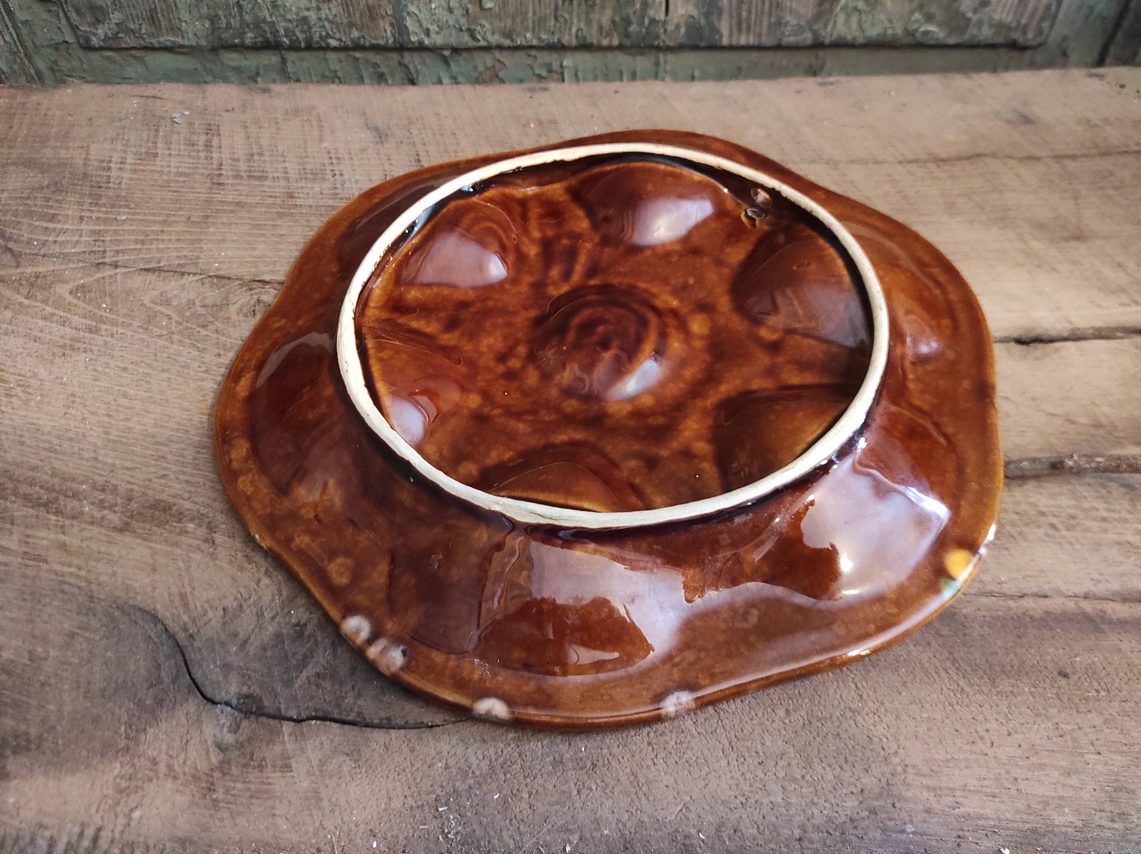 Vintage French oyster plate in Majolica from Vallauris