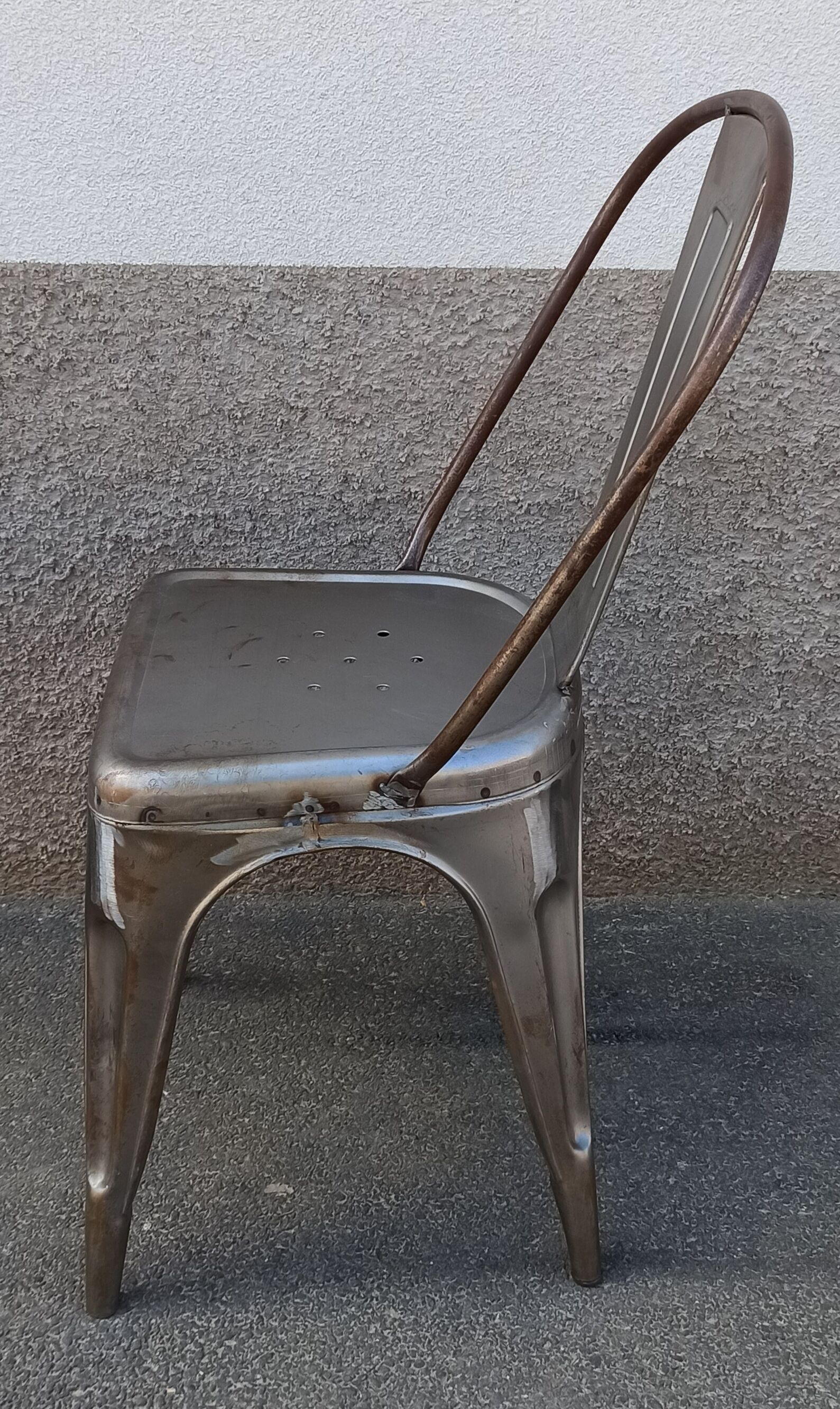 Paire de chaises en métal gris