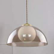 Lampe à suspension italienne en laiton, opaline et plexiglas de l'ère spatiale