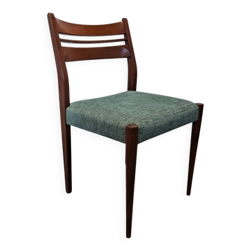 Scandinavian style teak chair, France circa 1970.