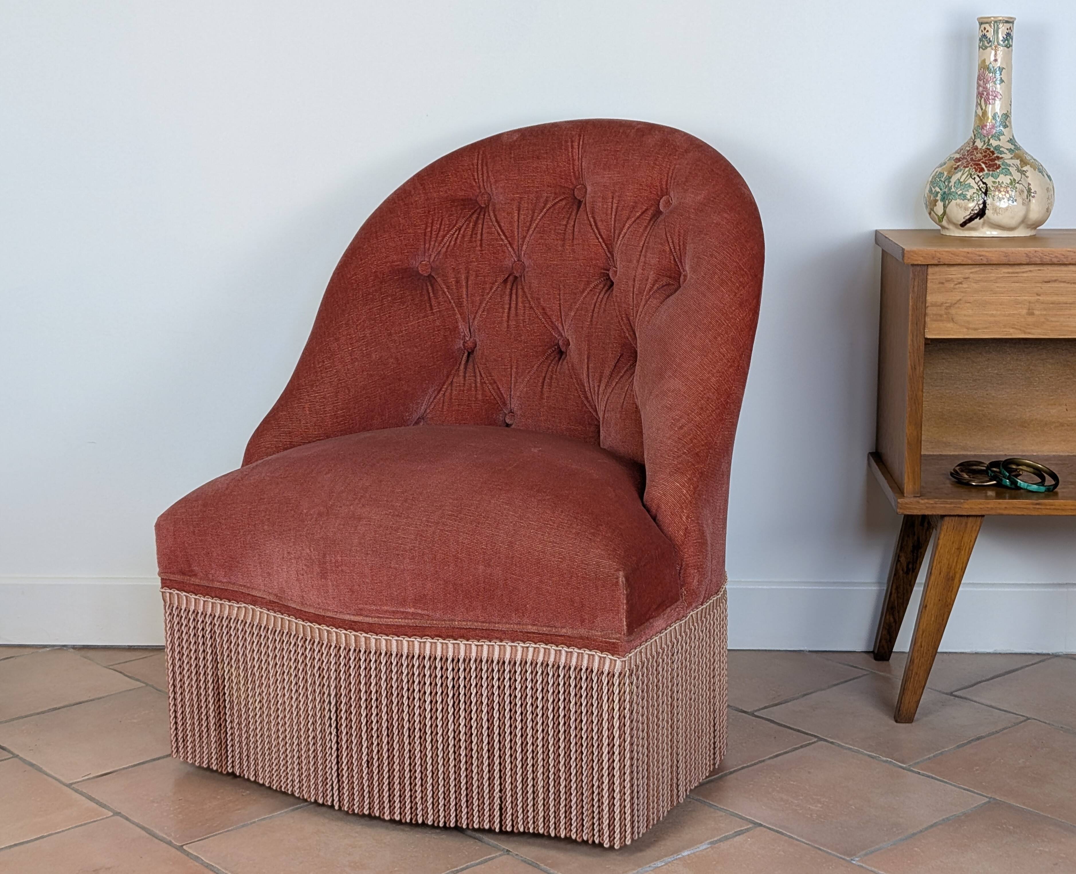 Velvet frog armchair