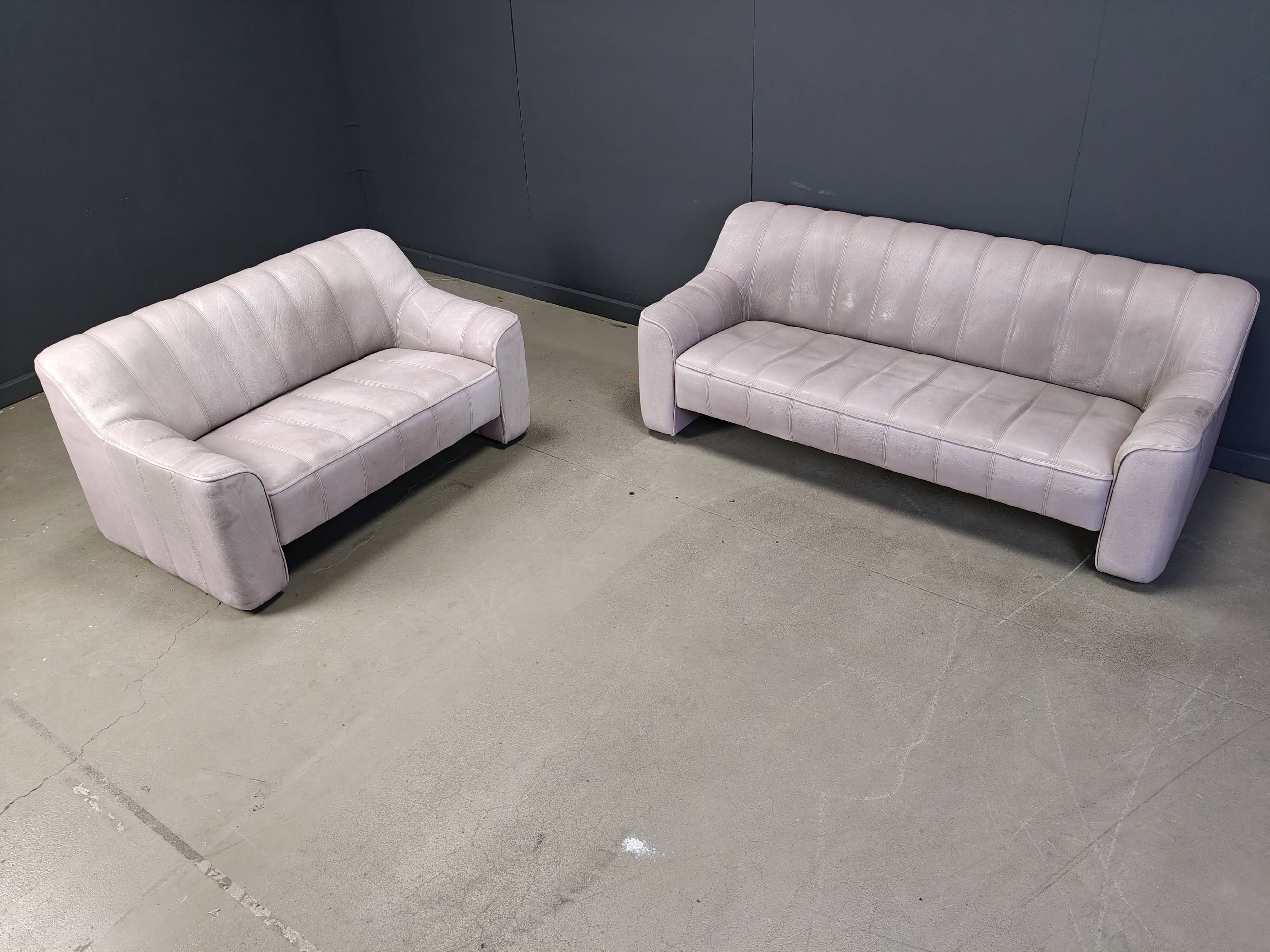 Vintage neck leather sofas DS44 by Desede, 1970s