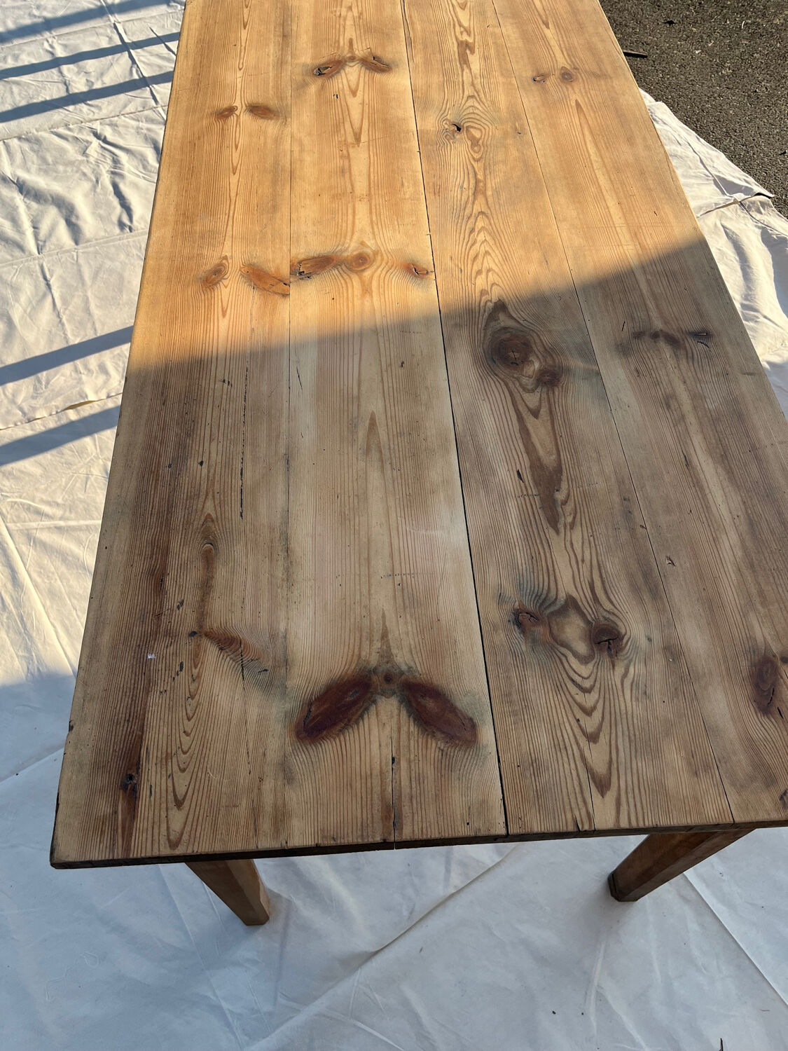 Farmhouse table