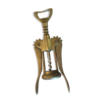 Brass lever cork puller