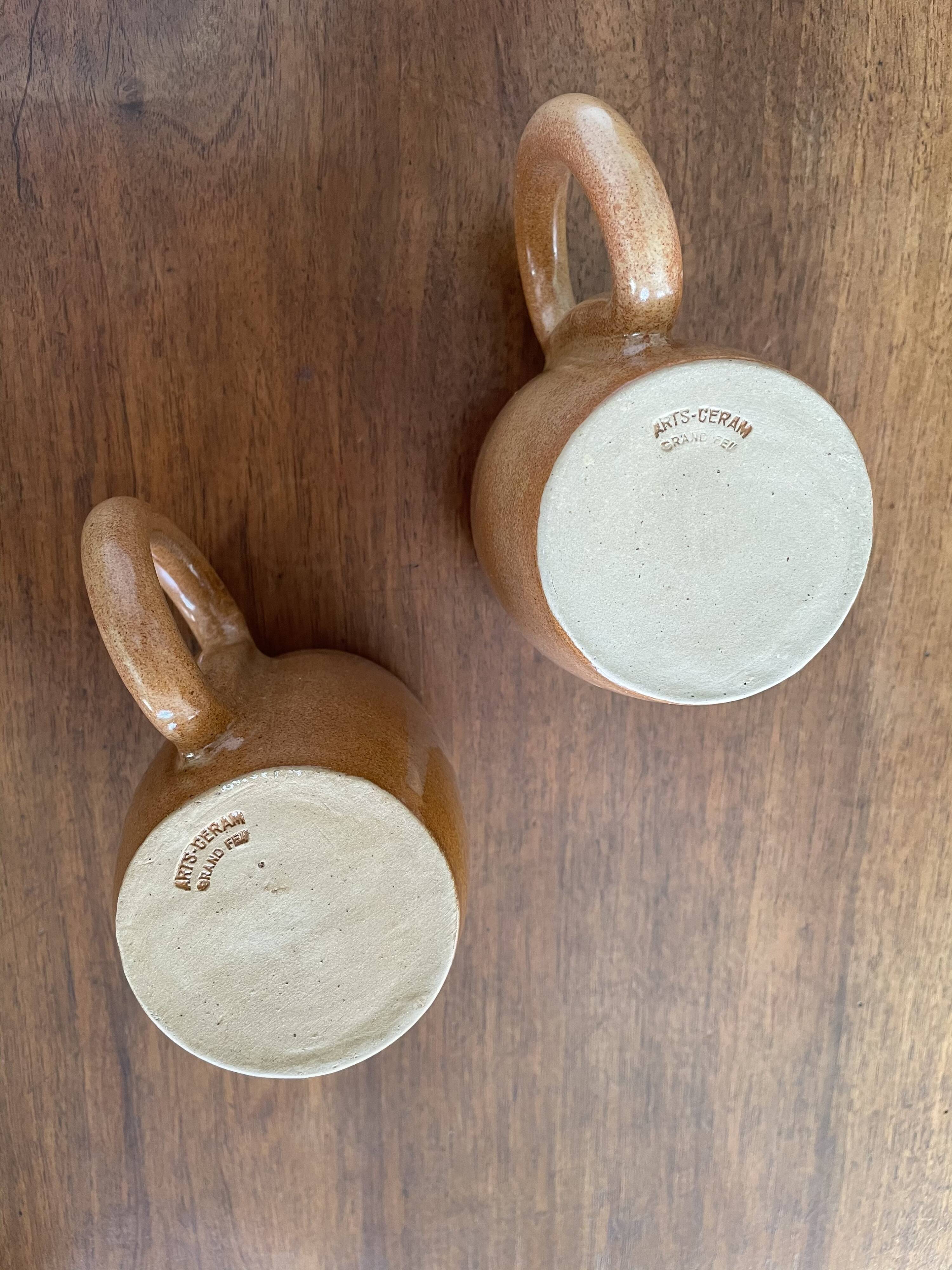 Sandstone mugs arts ceram grand fire