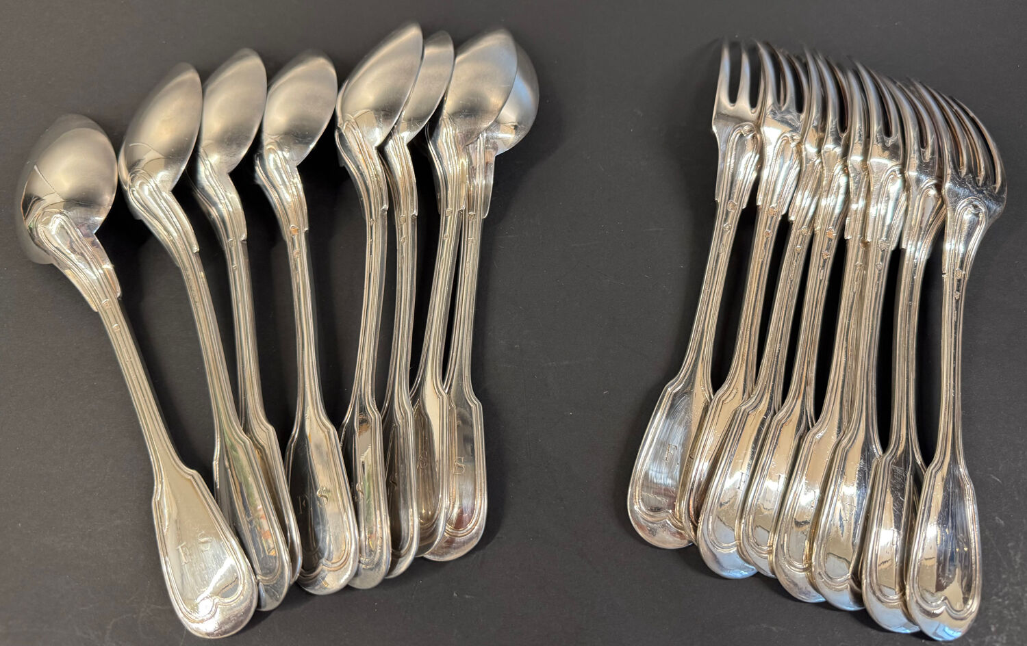 Set of 16 silver-plated cutlery pieces by Christofle and J Cassés&cie