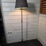 Lampadaire tripode des années 60