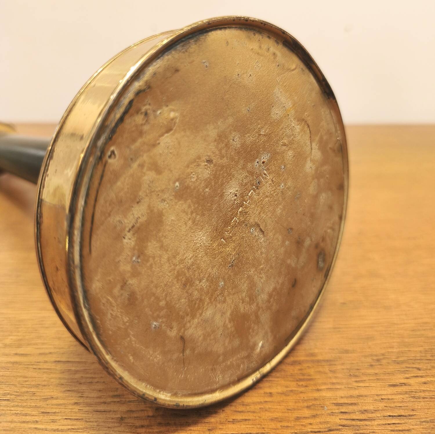 Pied de lampe à poser en métal, Maison Malabert