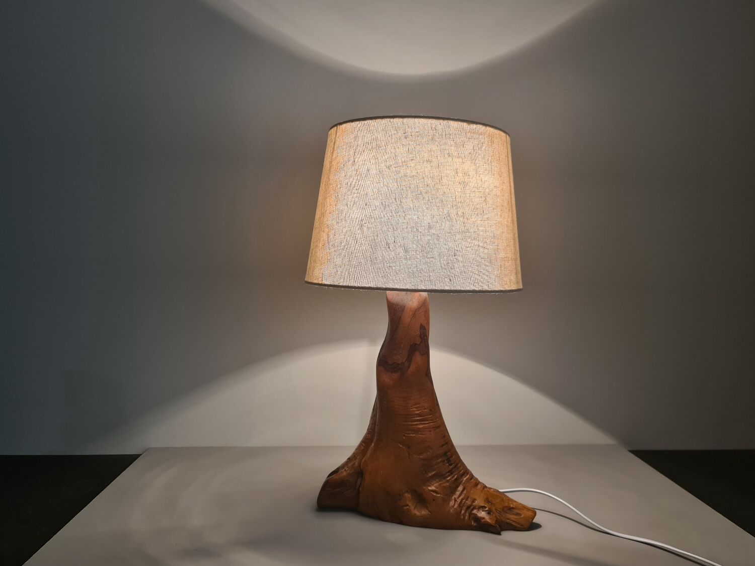 Brutalist stump lamp in olive wood 1950