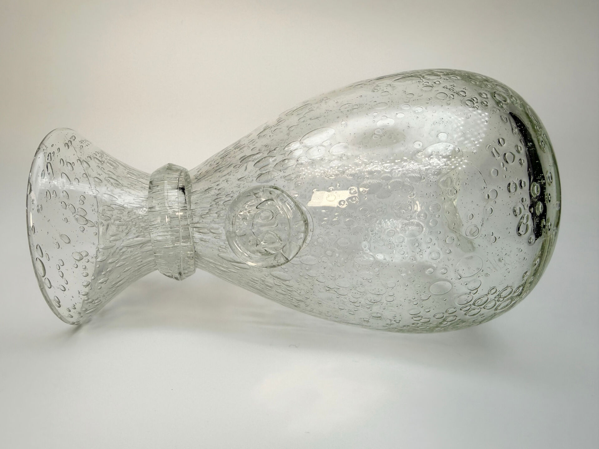 Carafe biot en verre bullé