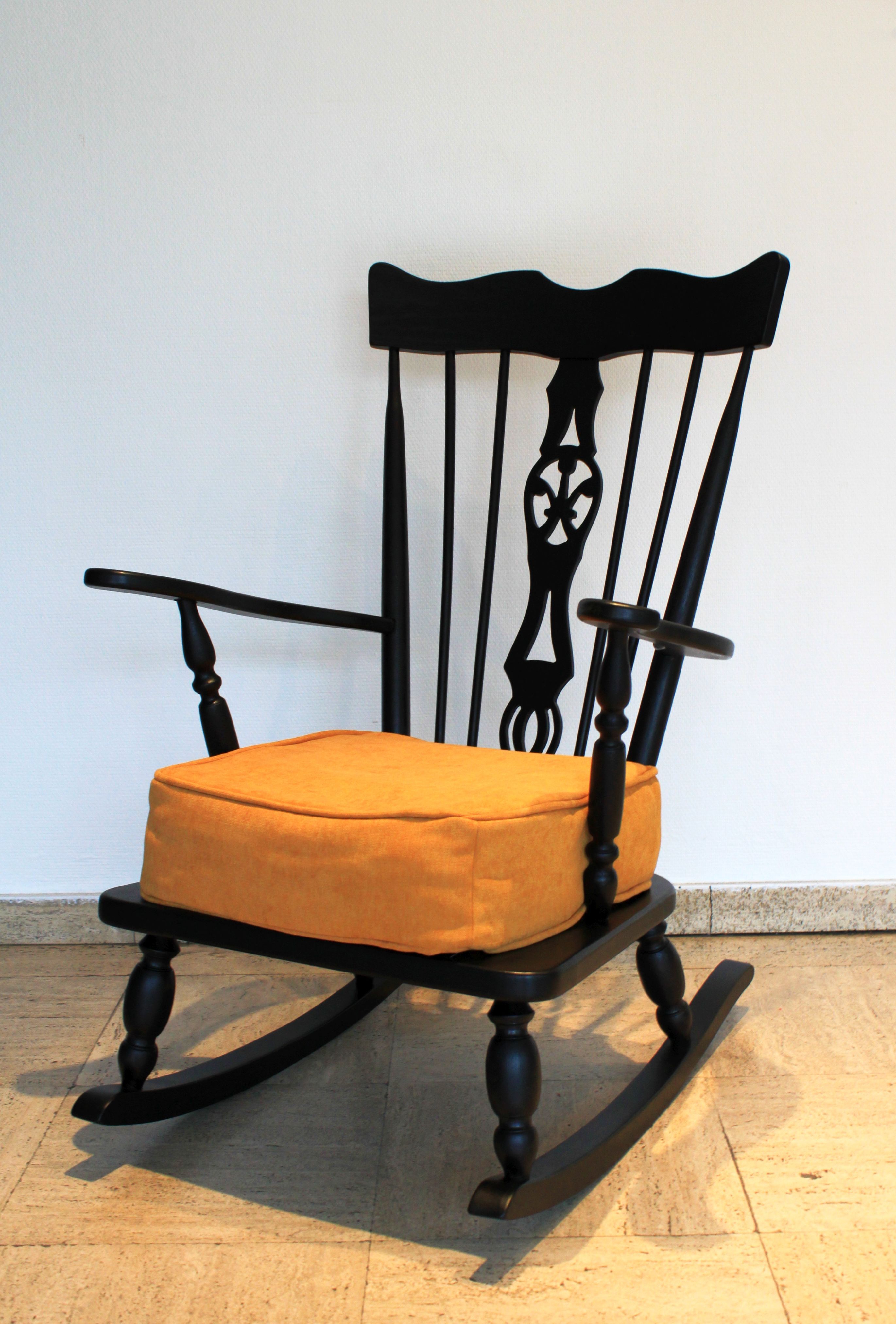 English rocking chair, Windsor style, 19th.