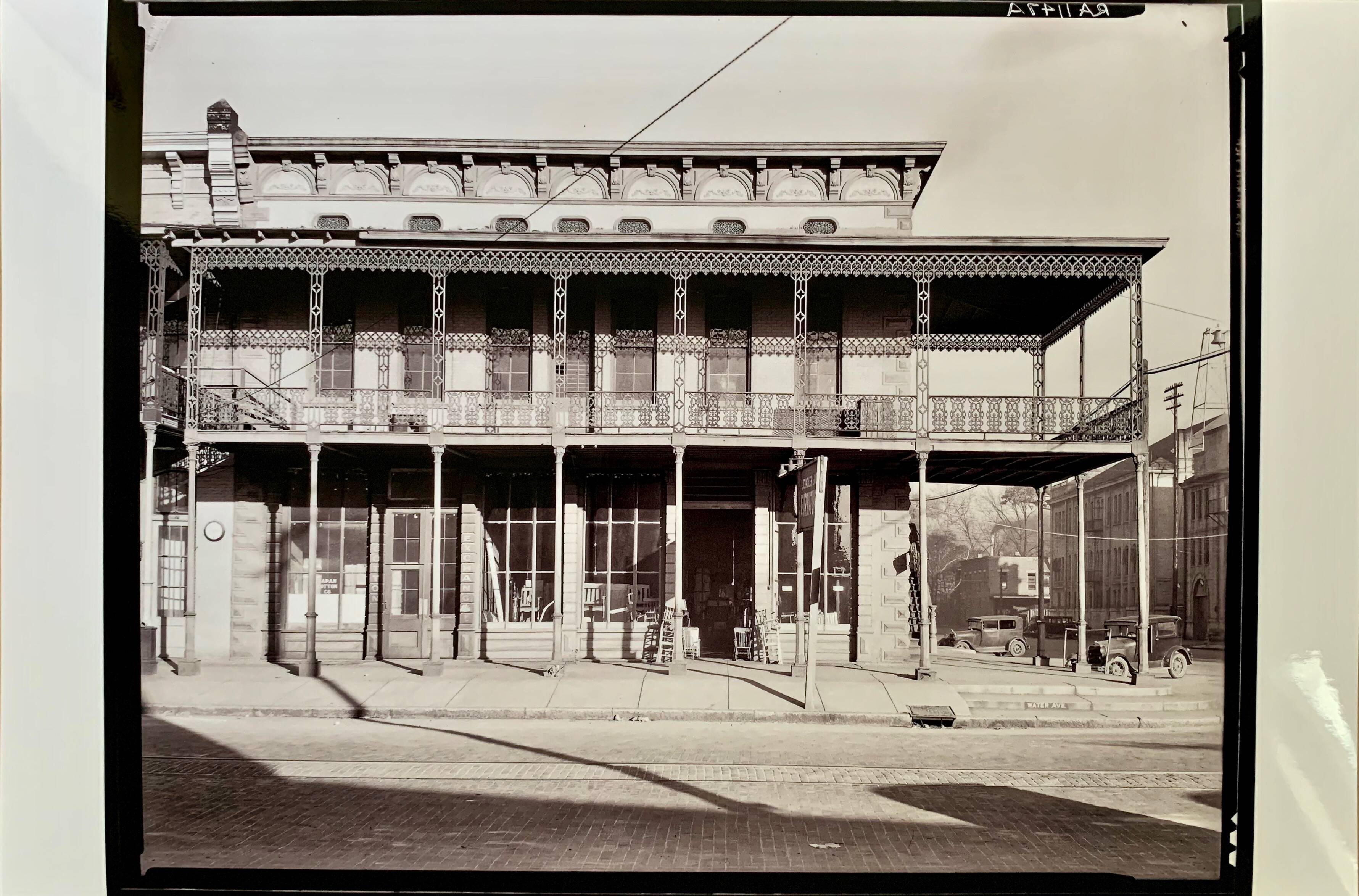 Fine Art Photography – Walker Evans (1935) – Selma, Alabama - Water Avenue