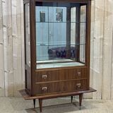 Vitrine des années 60 en palissandre, acajou et poignées cuir