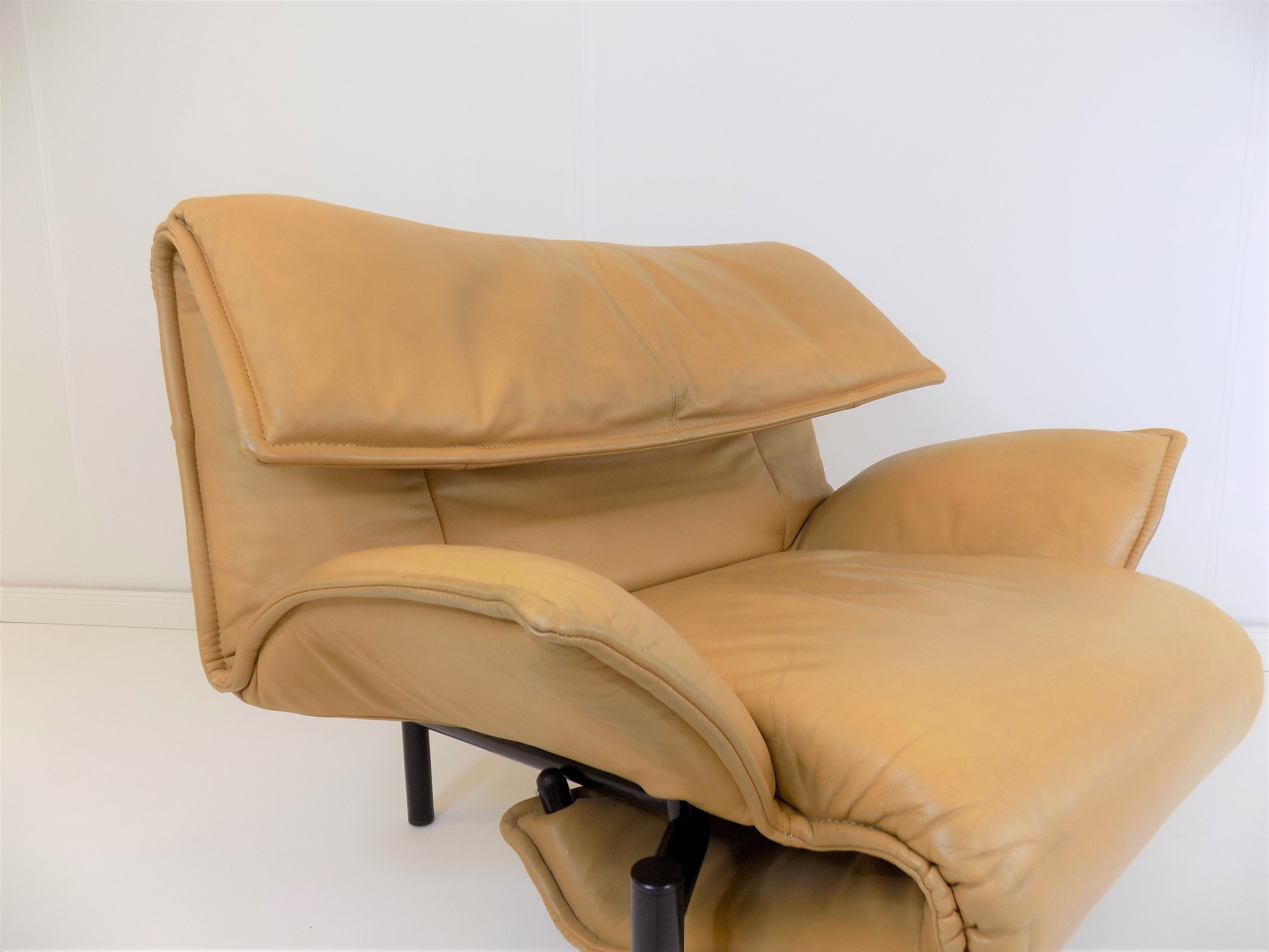 Cassina Veranda leather armchair by Vico Magistretti