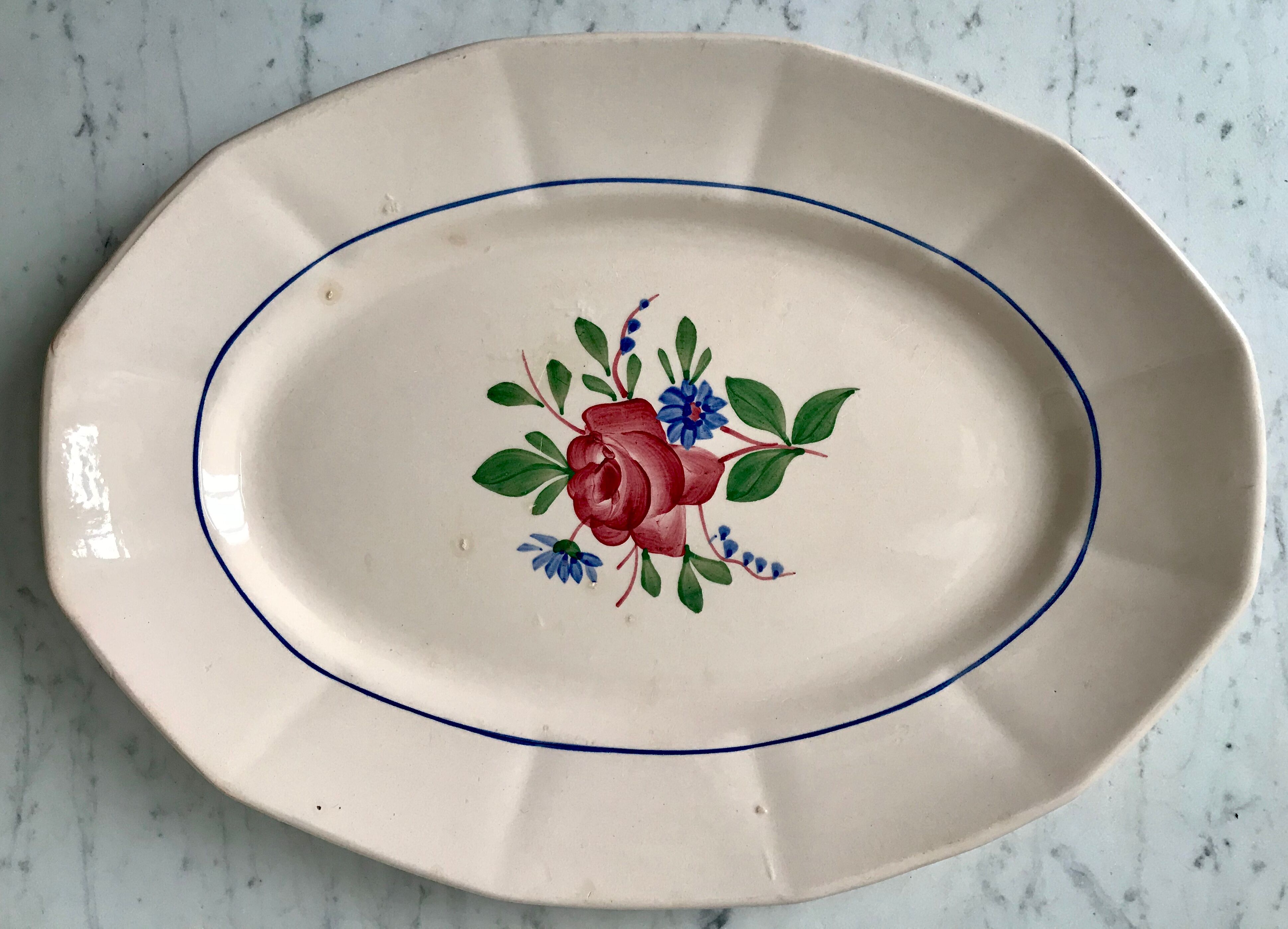 Pale pink oval dish and flowers digoin sarreguemines 30s-40s