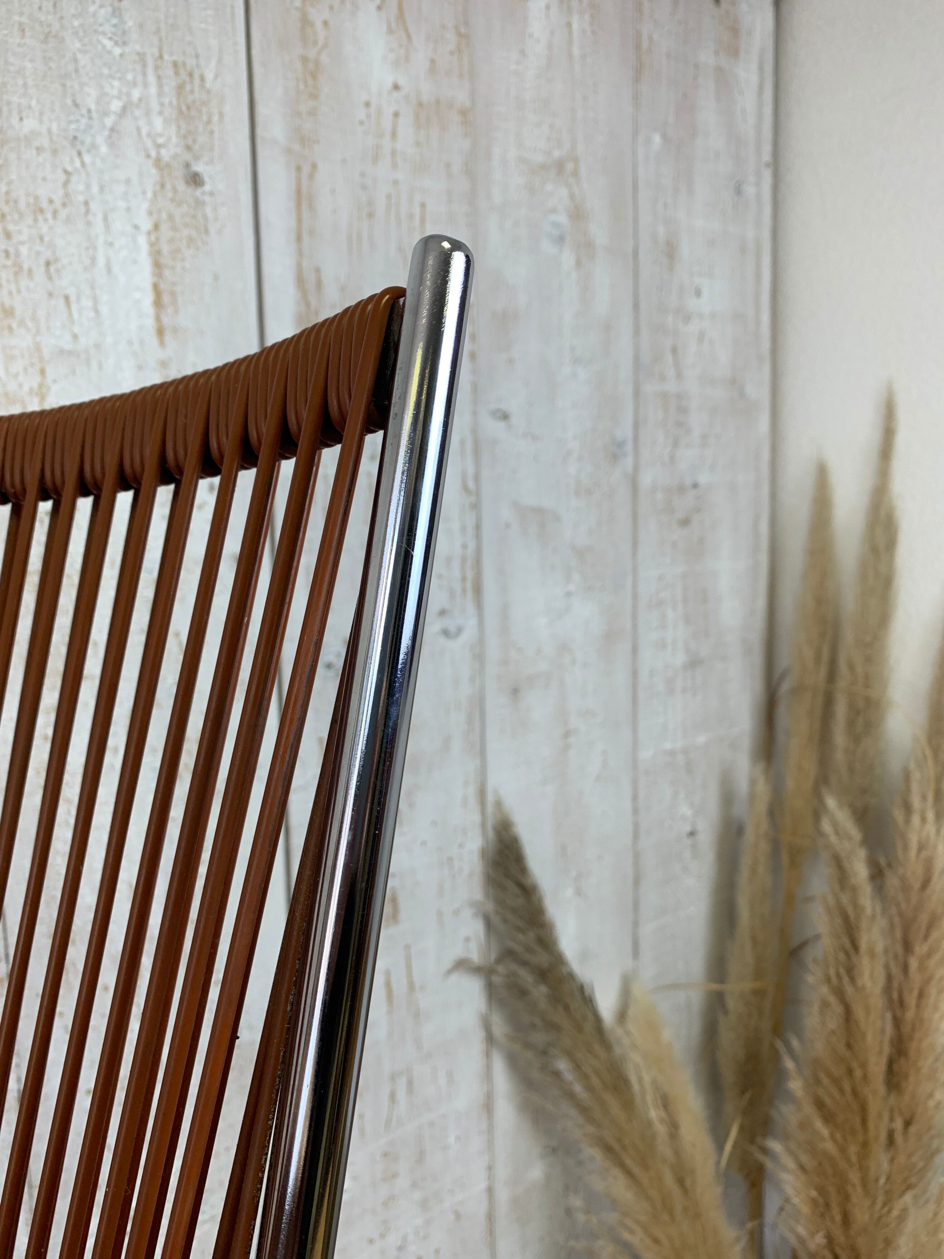 Pair of scoubidou chairs