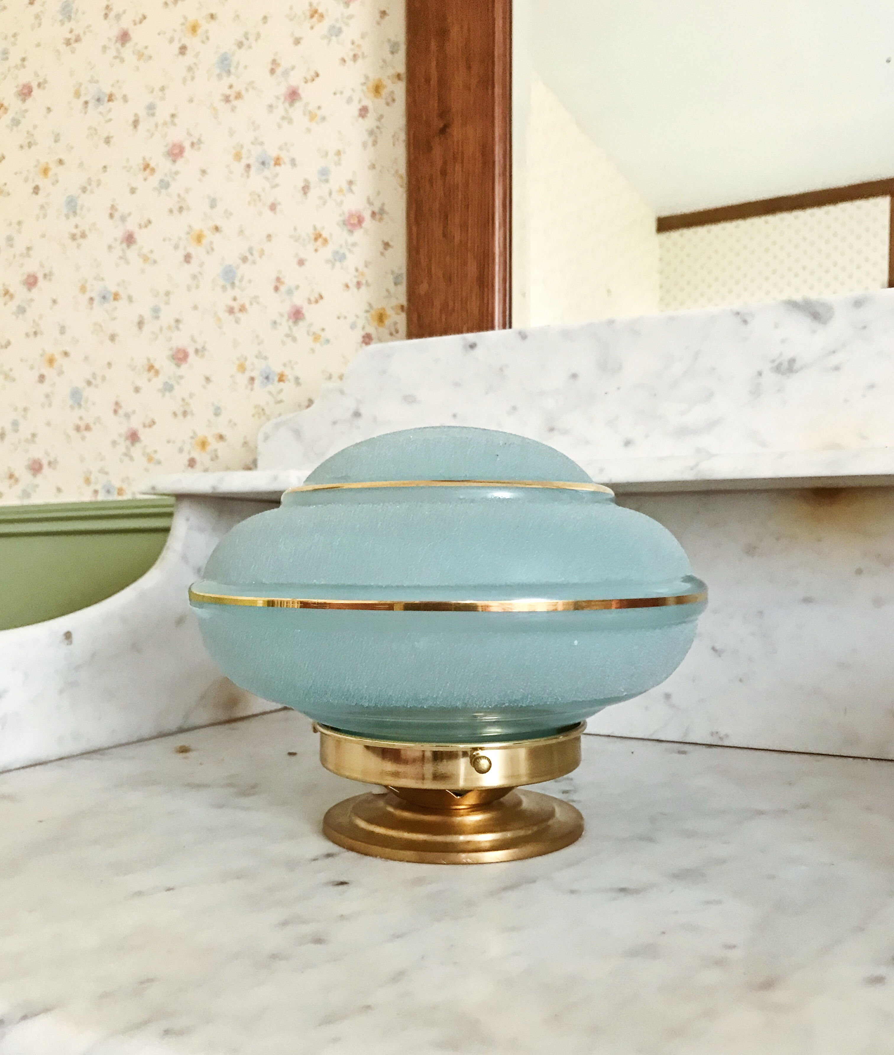 Table lamp in blue granite glass and golden border