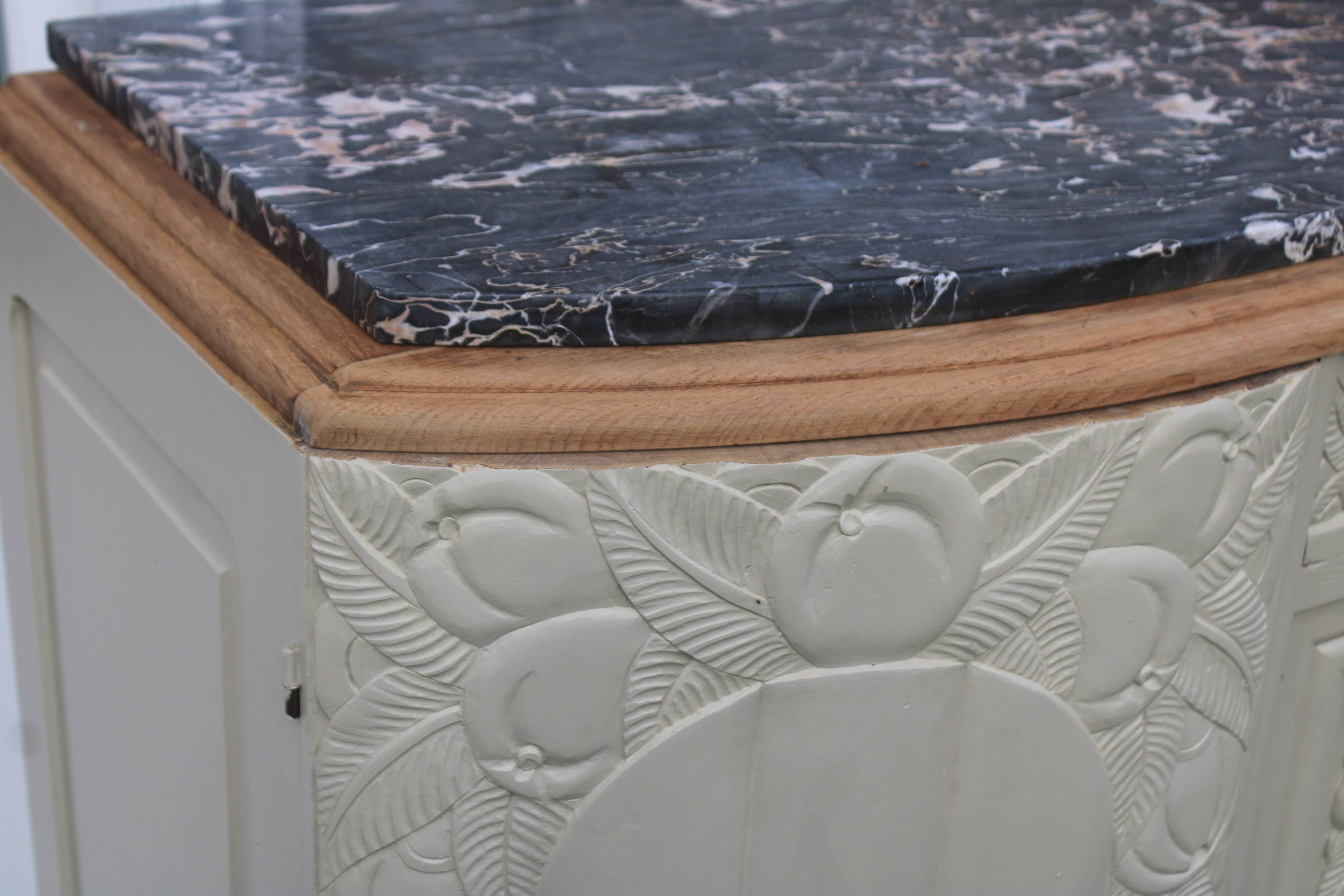 Art Deco sideboard in renovated solid oak – marble top