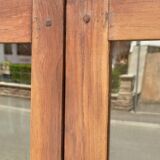 Armoire vitrée en bois