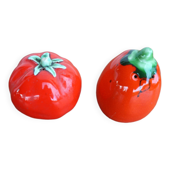 pepper and salt shaker vintage vegetable shape in ceramic