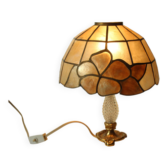 Lampe de table faite à la main du milieu du siècle, style Tiffany, en nacre, verre et métal, vintage