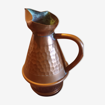 Copper pitcher Villedieu