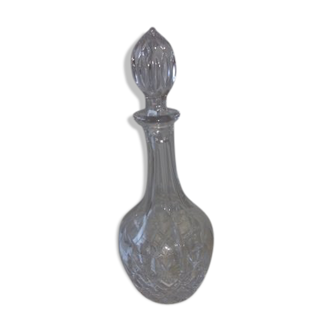 Carafe with chiseled glass stopper
